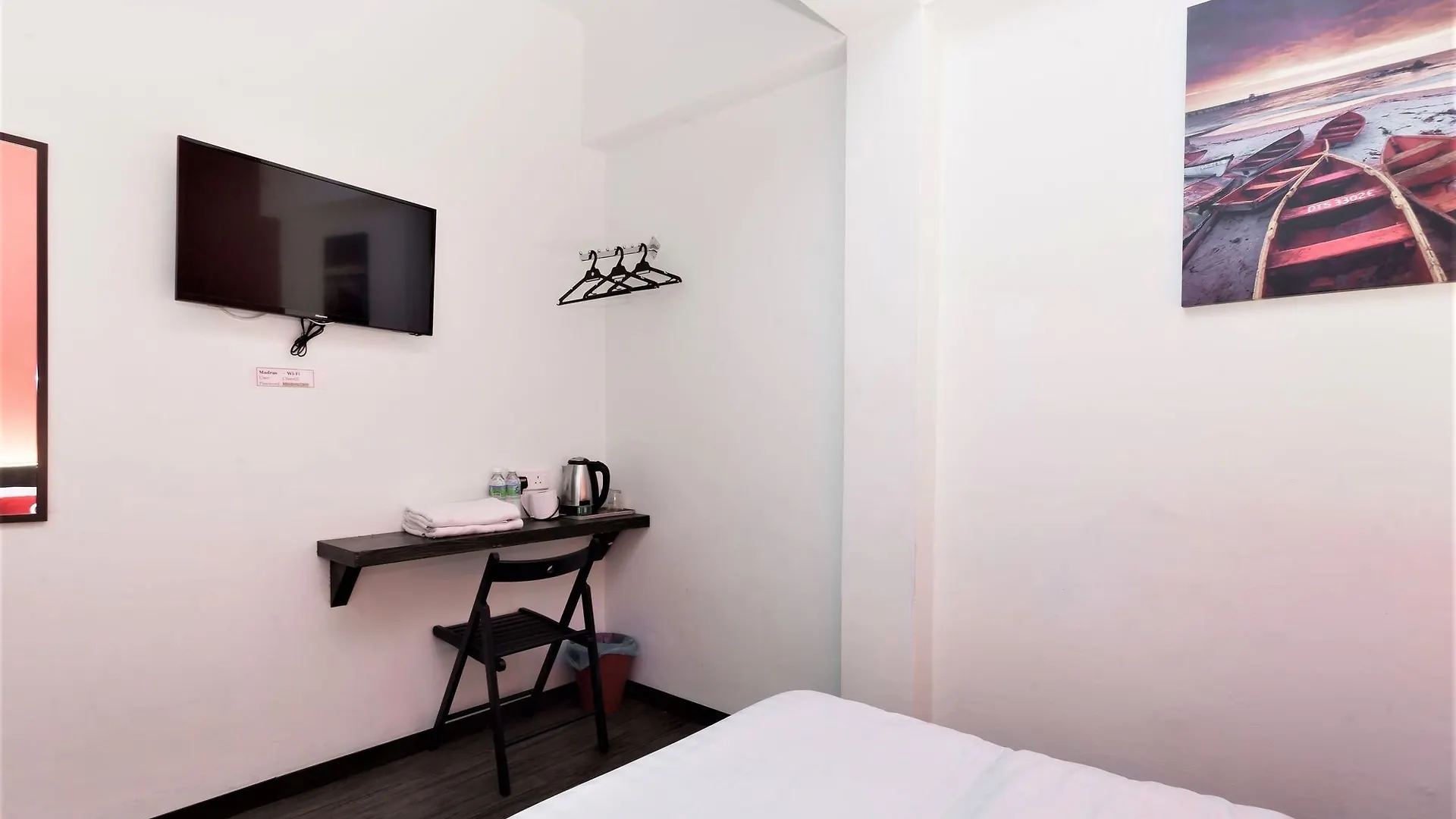 Zen Rooms Basic Near Ktm Sentul Kuala Lumpur Malaysia